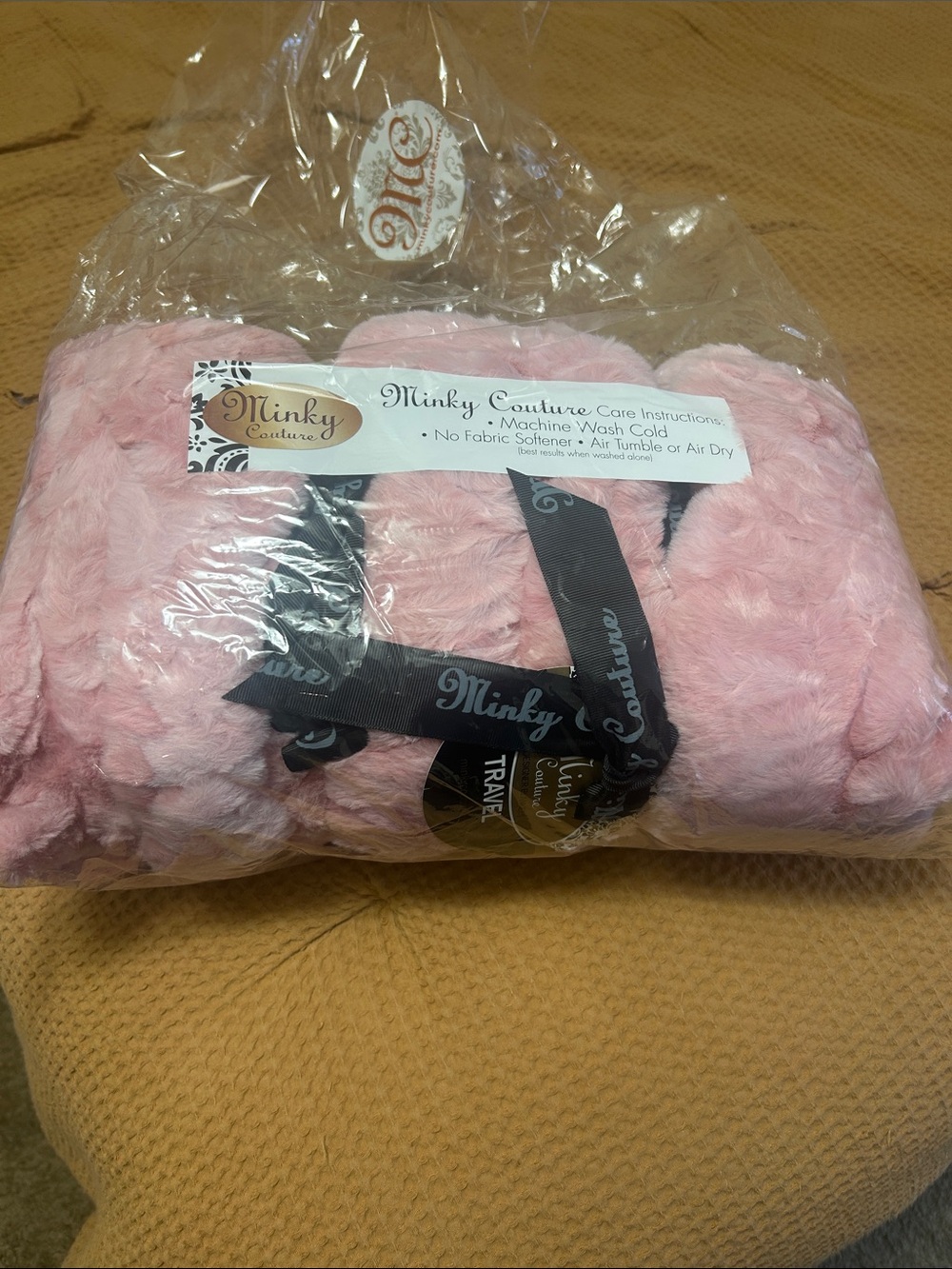 Never used Minky Couture Pink Plush Throw Blanket